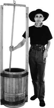 [Uebersetzen nach: "Englisch"] Walter Stappung (2004)